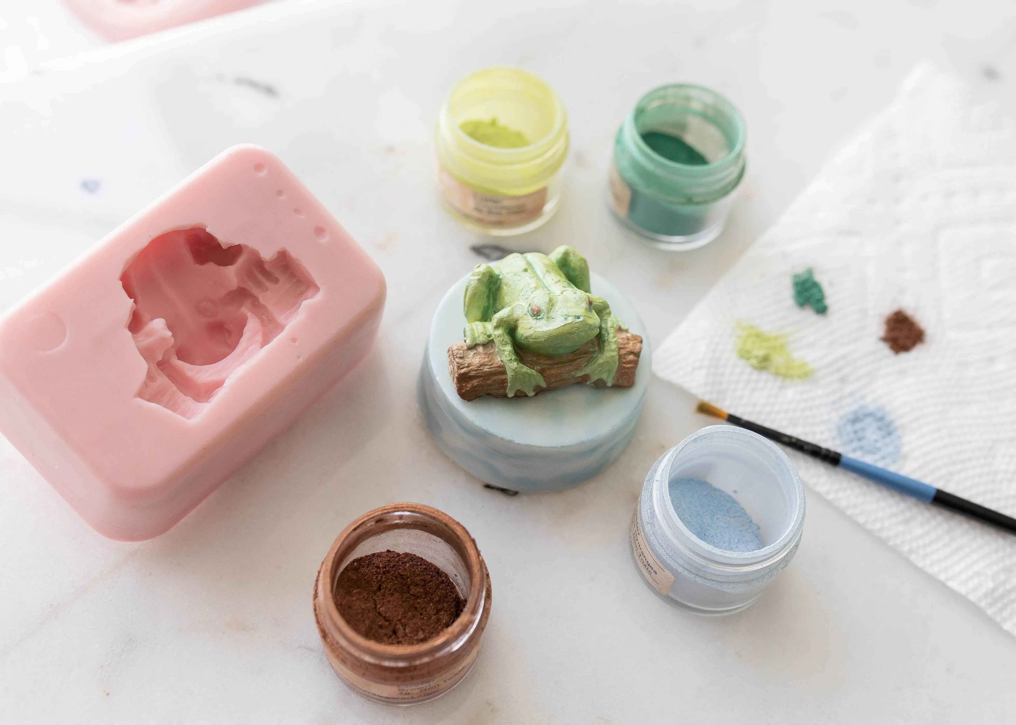 Avocado Luster Dust