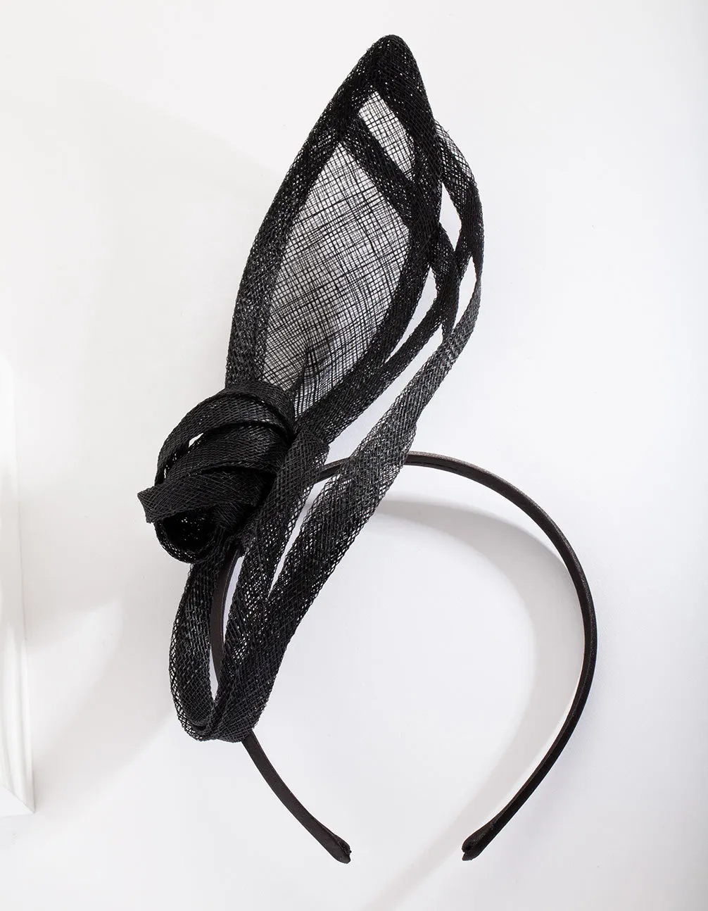 Black Structured Knot Fascinator