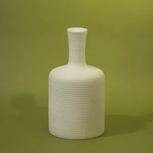 COLD MOUNTAIN TULIP VASE BISQUE