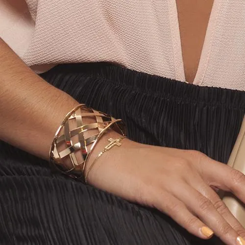 Cross Bracelet - Gold