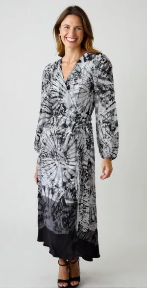 Grace Wrap Dress Ombre Circle Black