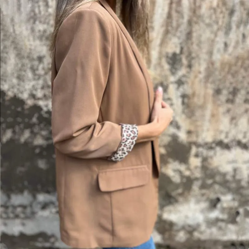 Spring Specials Womens Stylish Blazer with Leopard Print Lining