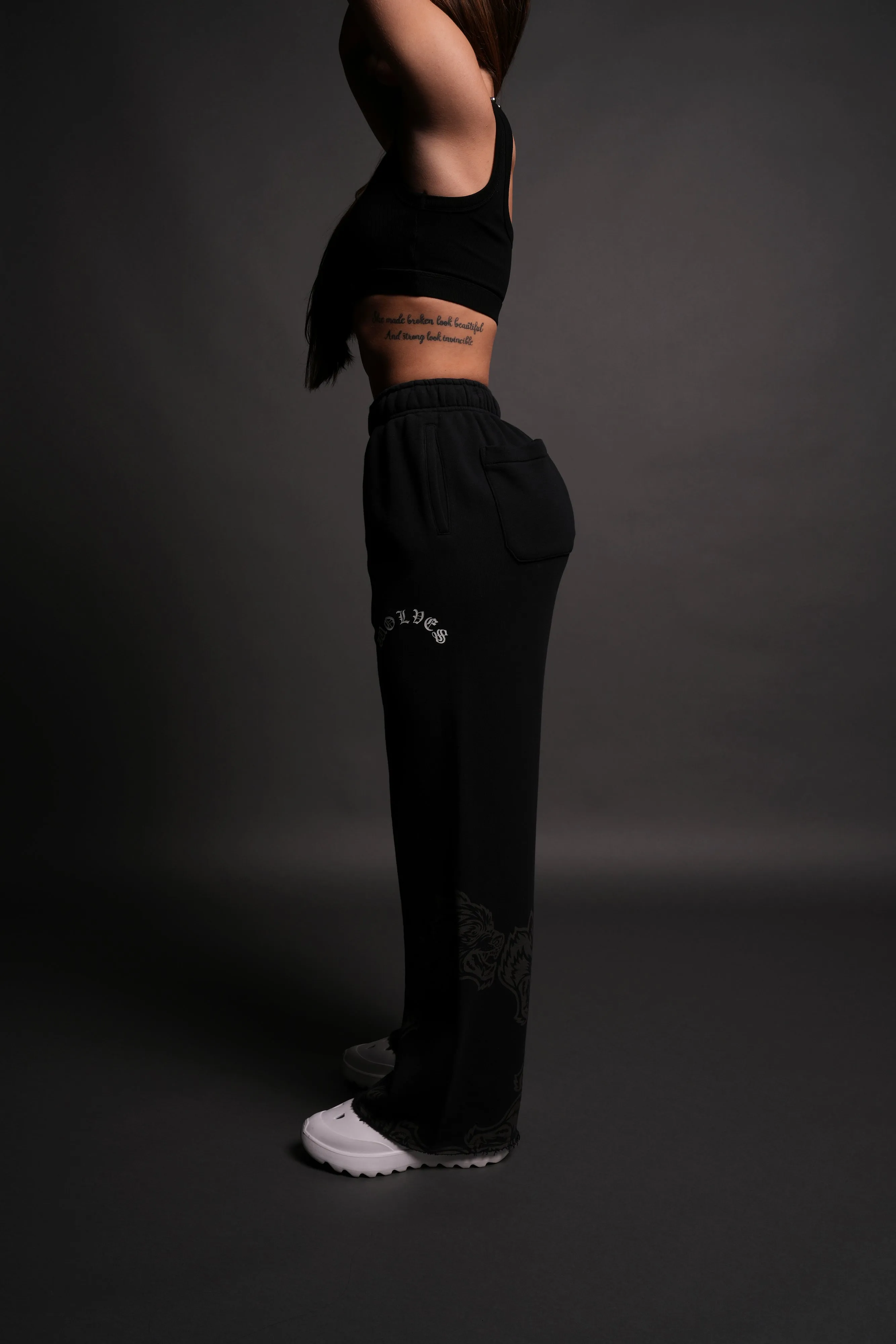 Surrounded By Family She Big Cozy Sweats in Black