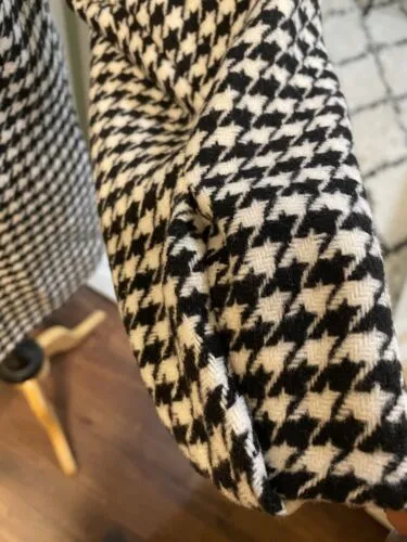 Women's Black and White Houndstooth Blazer, Size Large